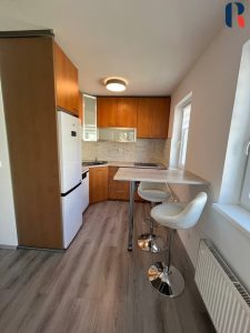 Pronájem byty 4+kk, 107 m2, parking – Praha – 3
