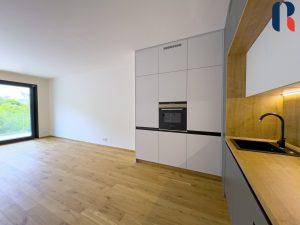 Pronájem bytu 2+kk, 67 m2 + balkon, parkování – Praha, Modřany – 1