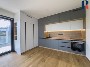 Pronájem bytu 2+kk, 67 m2 + balkon, parkování, výhled – Praha, Modřany – 2