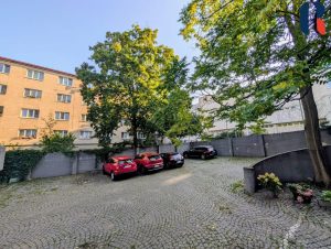 Pronájem bytu 1+kk 31 m2, parkování – 12