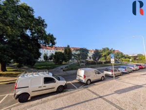 Pronájem bytu 1+kk 31 m2, parkování – 11