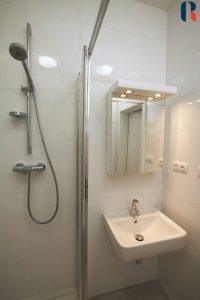 Pronájem bytu 1+kk 31 m2, parkování – 8