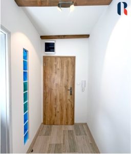 Pronájem bytu 2+kk 25 m², terasa 10 m2,Praha – Libeň – 8