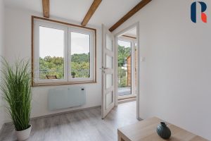 Pronájem bytu 2+kk 25 m², terasa 10 m2,Praha – Libeň – 5