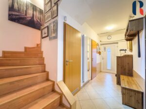 Prodej rodinného domu 126 m²,  pozemek 367 m², Bašť – 13