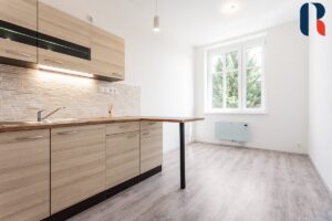 Pronájem bytu 2+kk 36 m² – 2