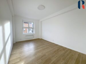 Pronájem byty 1+kk, 30 m² – 3