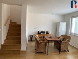 Pronájem rodinného domu 4+kk, garáž, 173 m² – 7