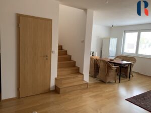 Pronájem rodinného domu 4+kk, garáž, 173 m² – 5